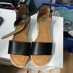 Women’s black espadrilles